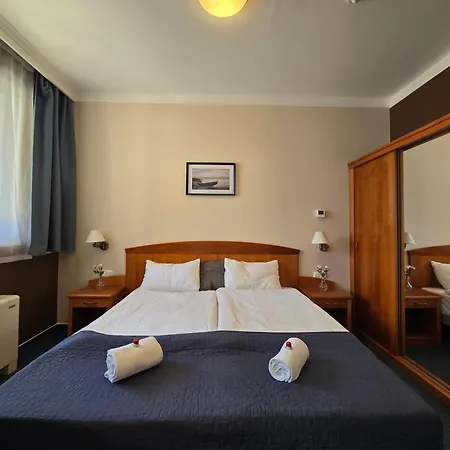 Wellness Oazis Apt, Nappali, 1halo, 4 Fo Daire