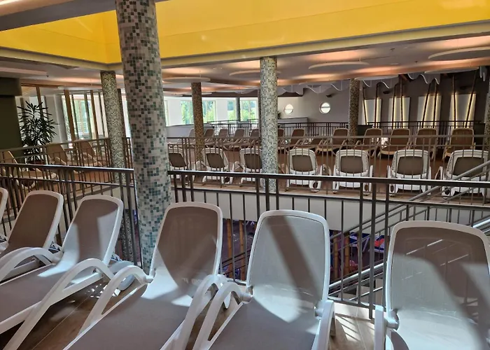 Wellness Relax W Spa, Pool & Ac Apartment